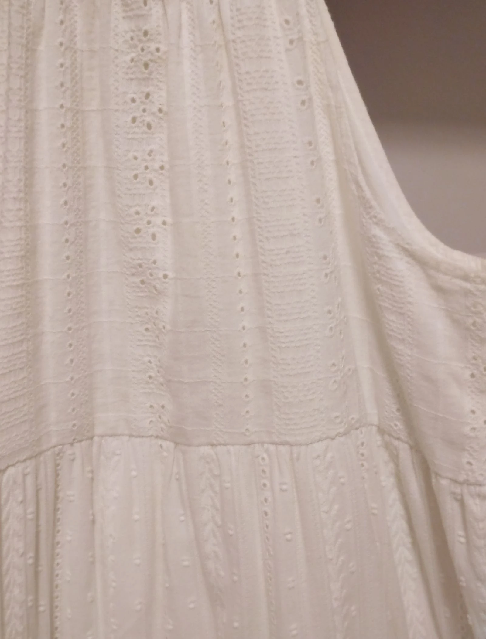 Zara Vestido largo bordado talla 10 – photo 3